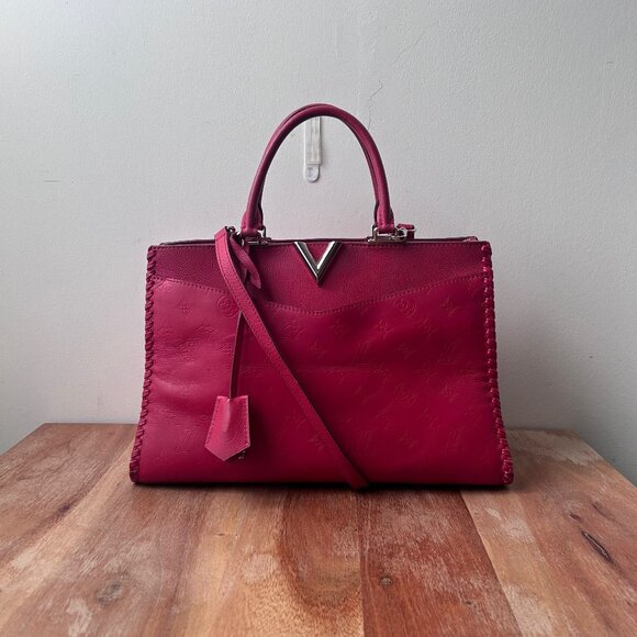 Louis Vuitton Leather Very Tote w/Strap Red - Picture 1 of 16